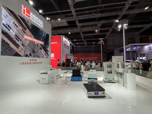 移動(dòng)機(jī)器人賦能產(chǎn)線(xiàn)物流 柔性化與智能化在慕尼黑上海電子生產(chǎn)設(shè)備展的展示